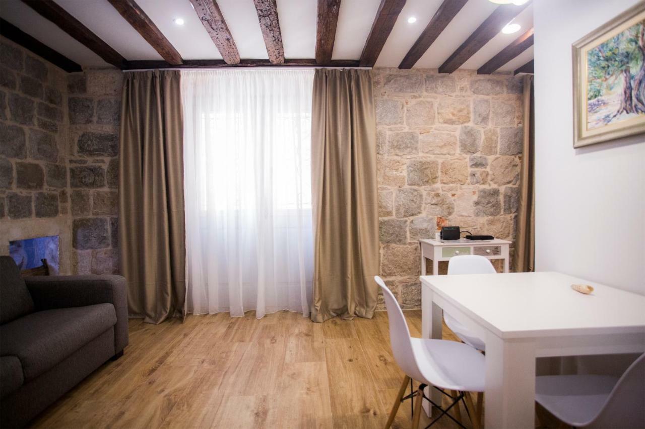 Studio Apartman Ana Сплит Экстерьер фото