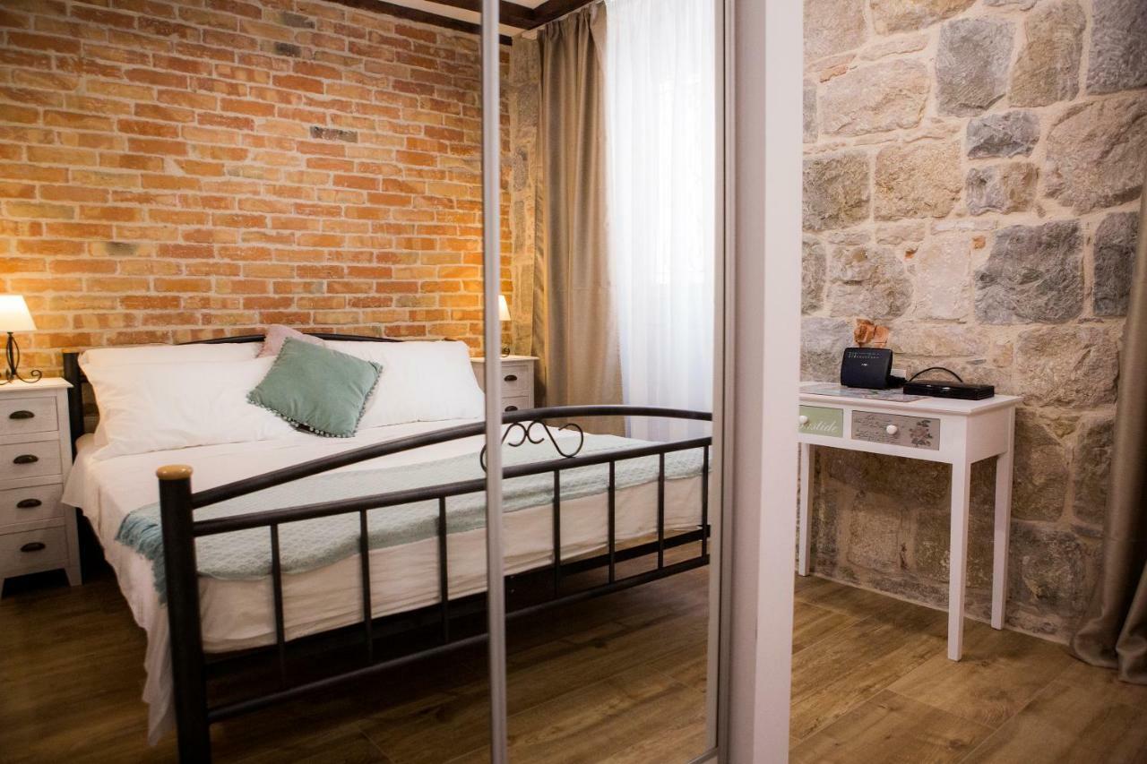 Studio Apartman Ana Сплит Экстерьер фото