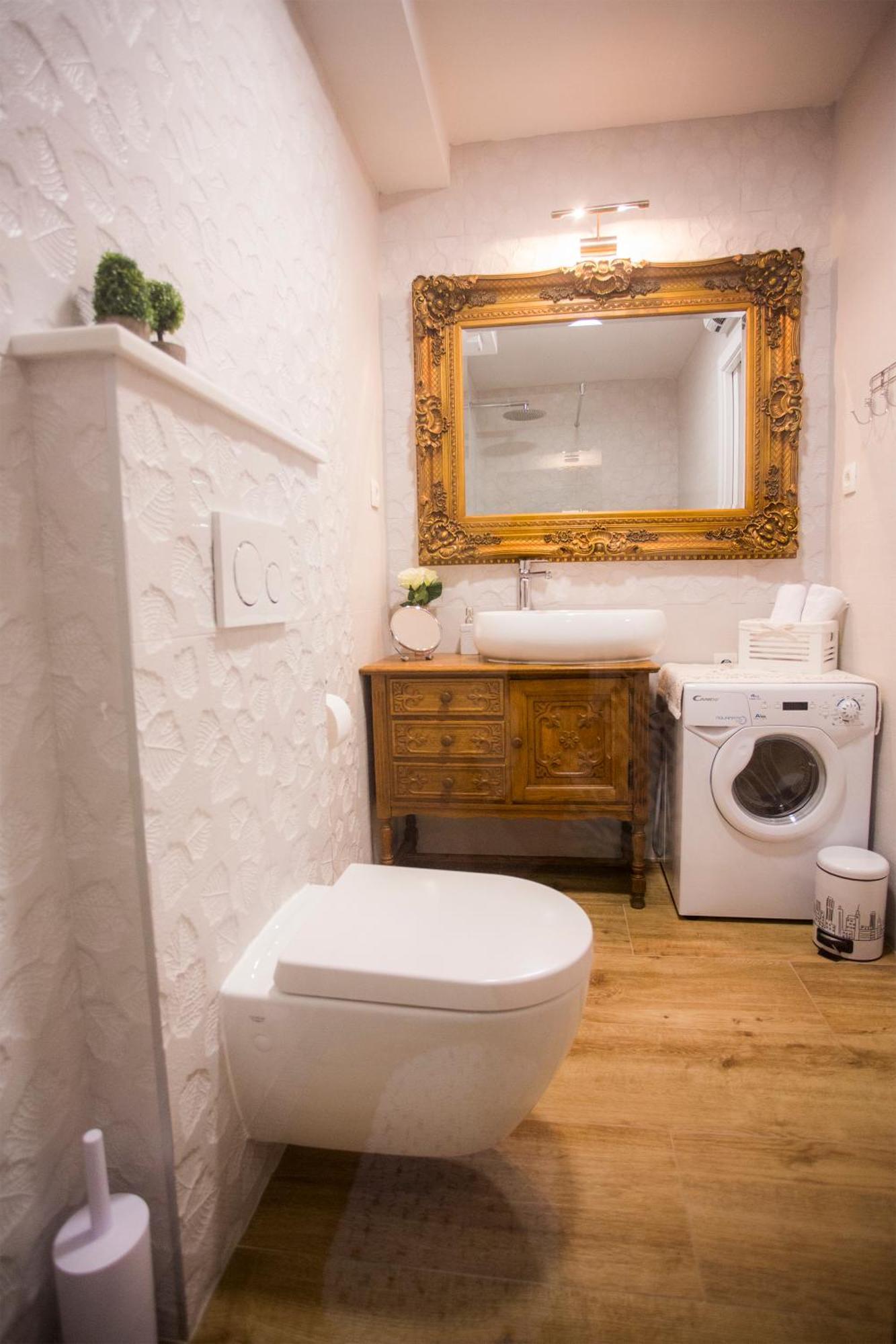 Studio Apartman Ana Сплит Экстерьер фото